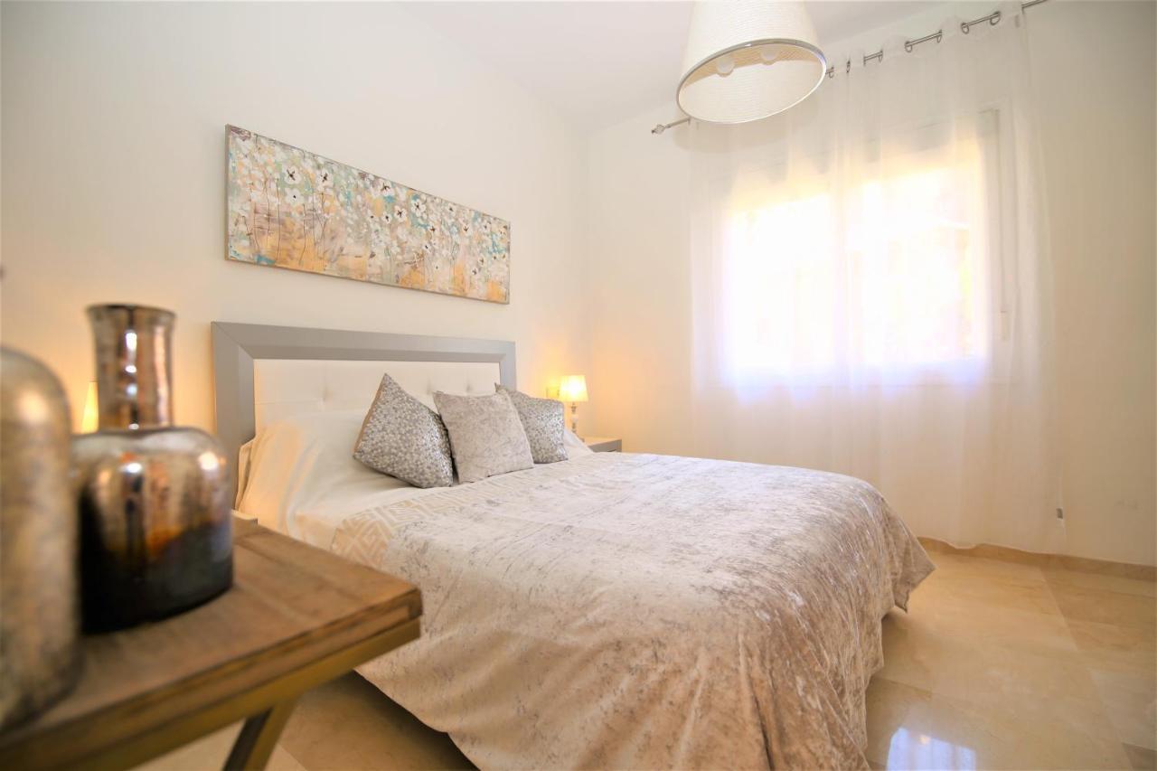 Apartment Nala Estepona Luaran gambar