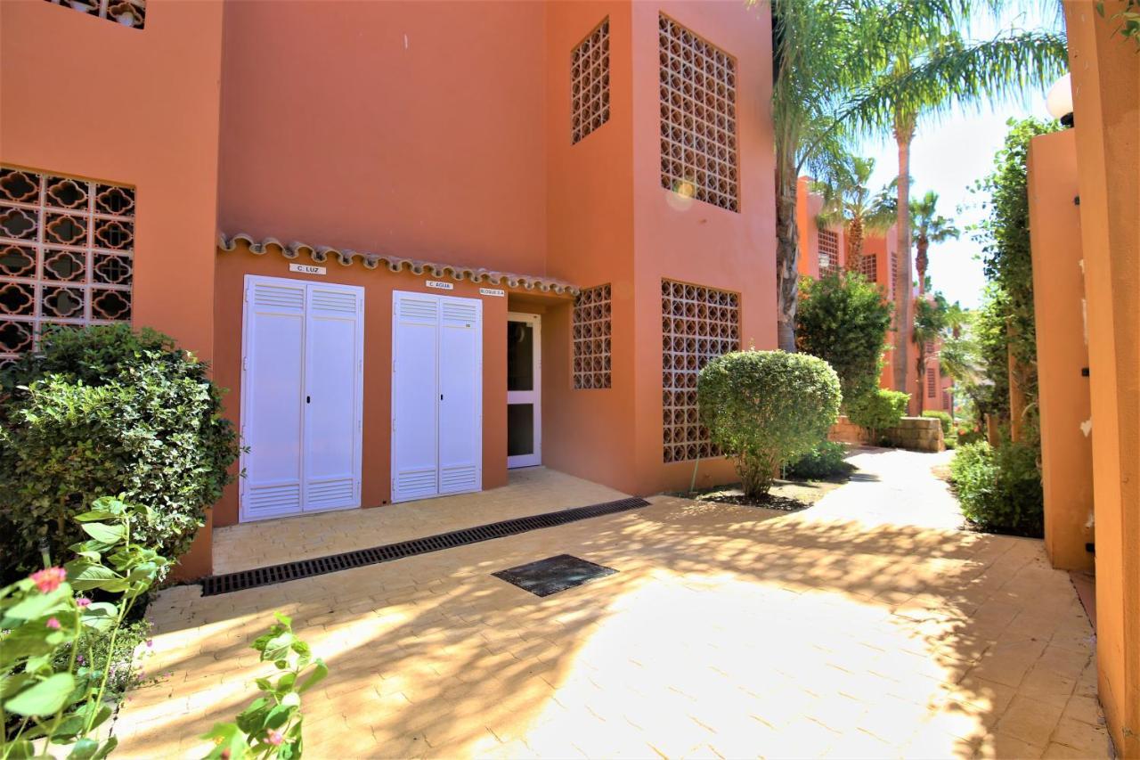Apartment Nala Estepona Luaran gambar