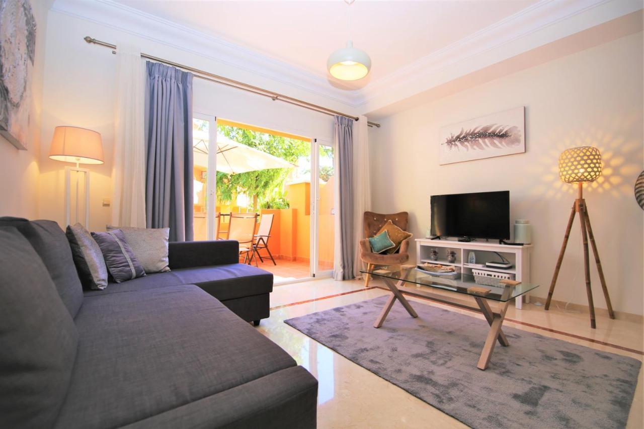 Apartment Nala Estepona Luaran gambar