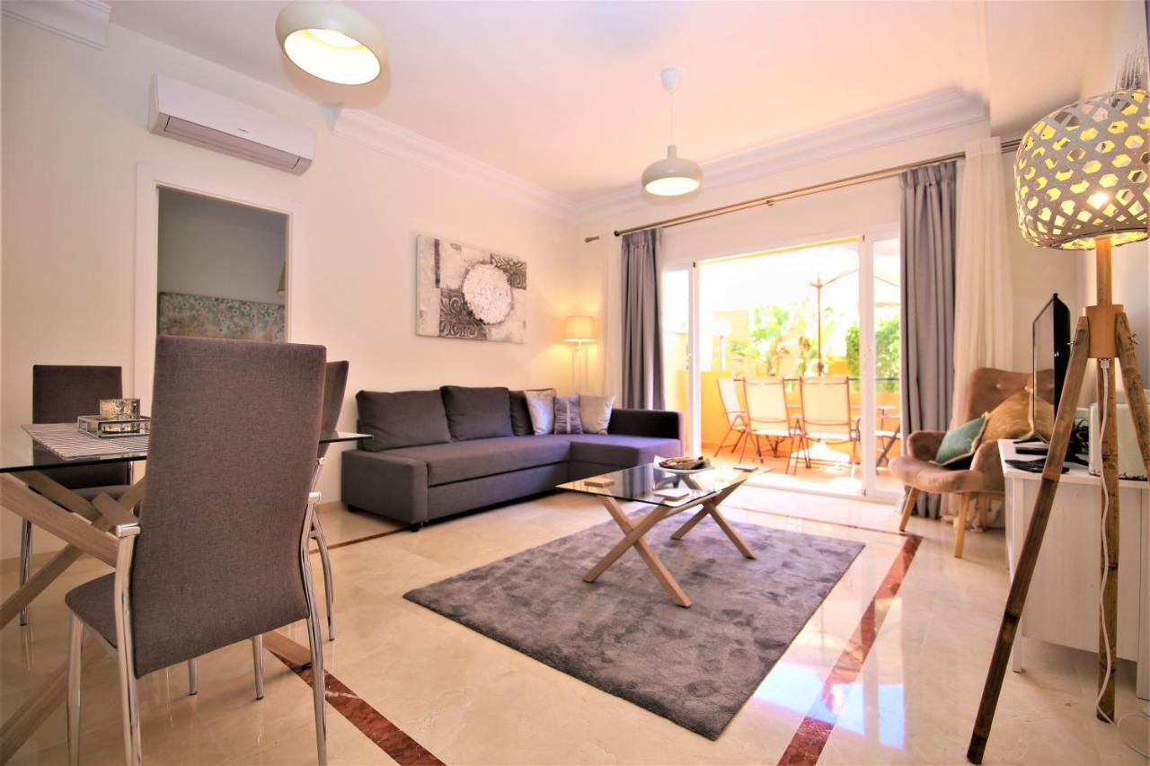 Apartment Nala Estepona Luaran gambar